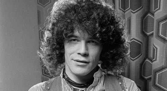 Le chanteur de Nazareth Dan McCafferty, qui a fait savoir au monde que "l'amour fait mal", décède à 76 ans.