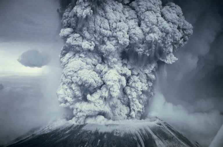 Le système d’alerte de l’USGS qui sait quand les volcans grondants feront exploser leurs sommets