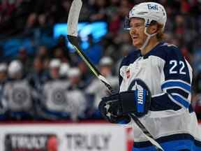 Mason Appleton a rejoint les attaquants Mark Scheifele et Kyle Connor lorsque l'ailier doué et rapide Nikolaj Ehlers s'est blessé.  Getty Images