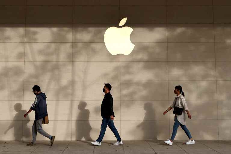 Les employés de l’Apple Store de Saint-Louis déposent un dossier pour une élection syndicale