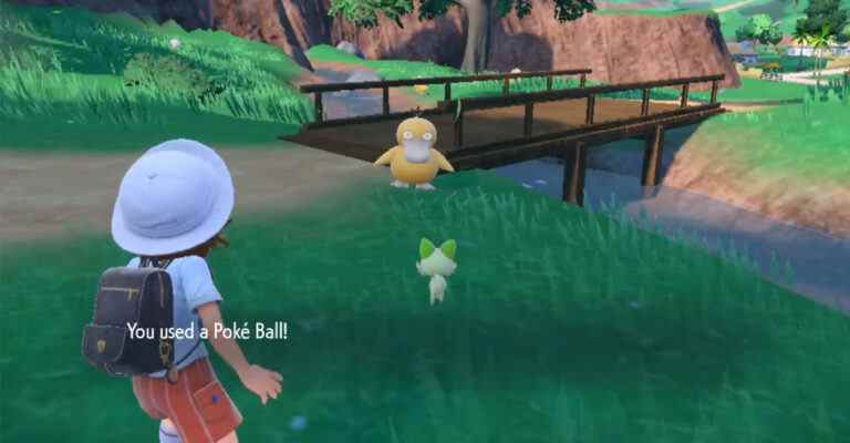 A viral Twitter clip from demonstrates how terrible the technical performance of Pokémon Scarlet and Violet can be when Pokemon played handheld.