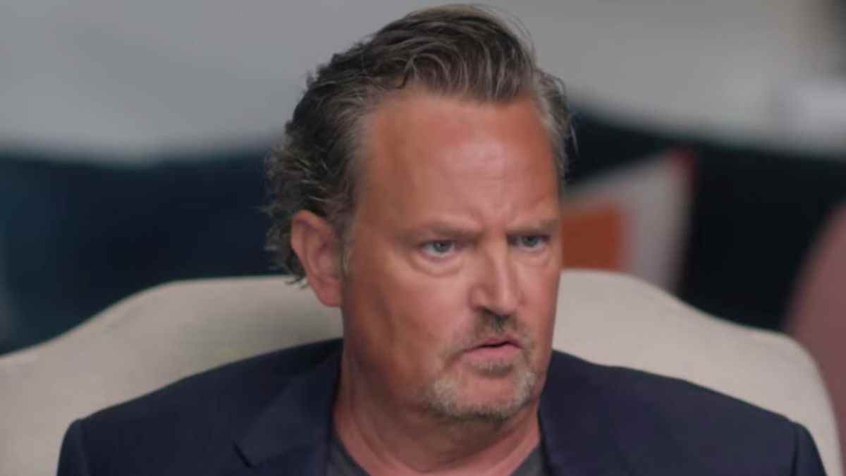 Matthew Perry a offensé plus que les fans de Keanu Reeves avec ses mémoires
