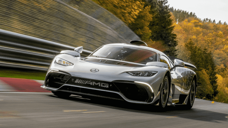 Mercedes-AMG One Hypercar établit un record de temps au tour pour la voiture de production du Nürburgring