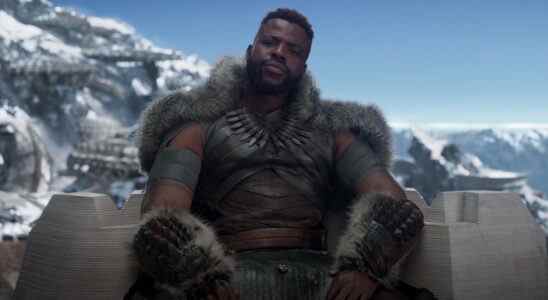 Oui, la scène finale de M'Baku dans Black Panther : Wakanda Forever signifie qu'il est...