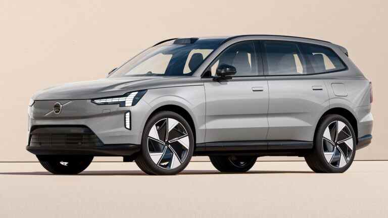 Premier aperçu du Volvo EX90 2024 : les débuts du VUS phare électrique suédois