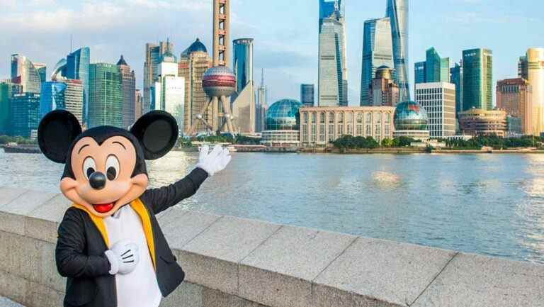 Mickey Mouse in Shanghai