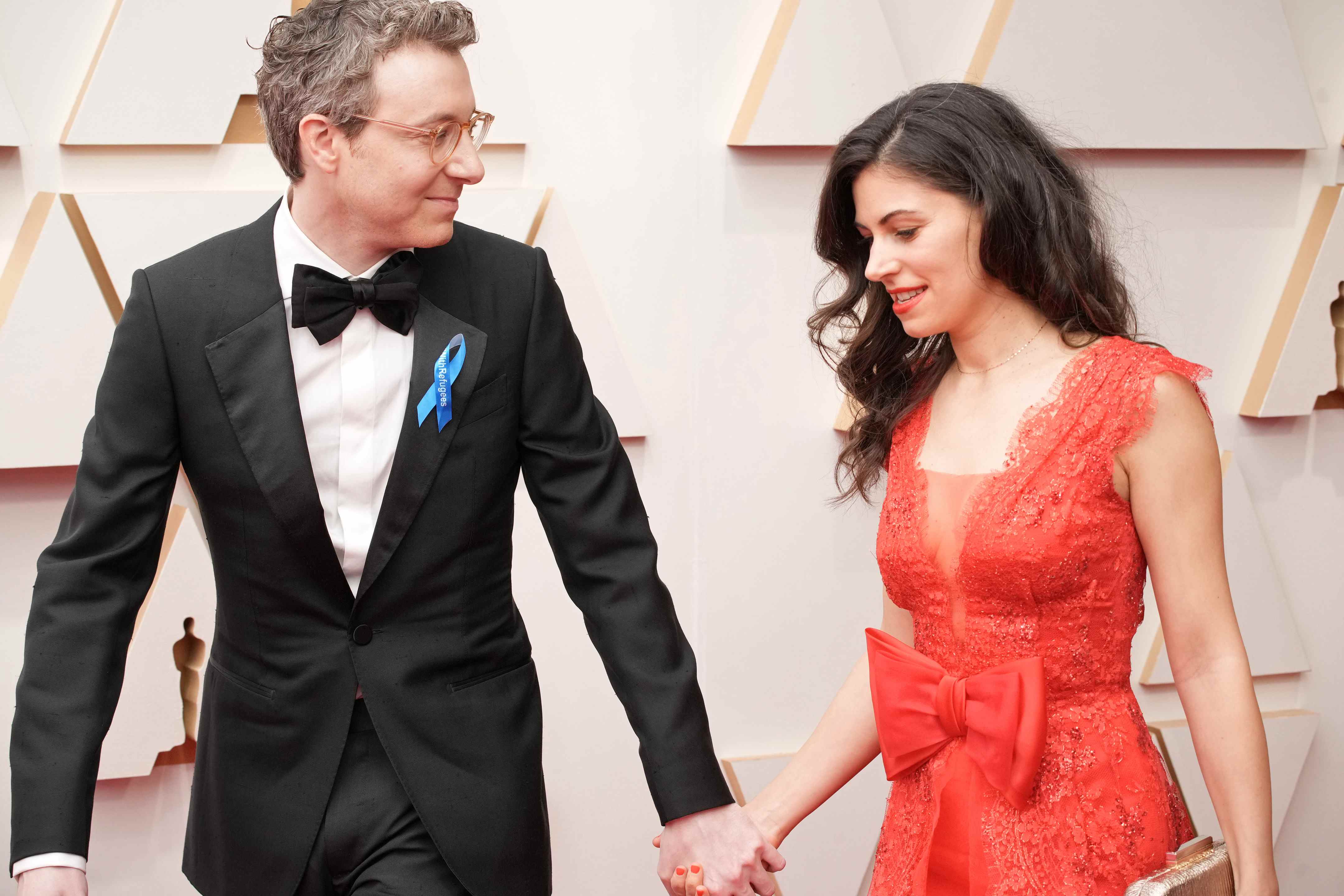 HOLLYWOOD, CALIFORNIE - 27 MARS : (LR) le compositeur Nicholas Britell et Caitlin Sullivan assistent à la 94e cérémonie annuelle des Oscars à Hollywood et Highland le 27 mars 2022 à Hollywood, Californie.  (Photo de Jeff Kravitz/FilmMagic)