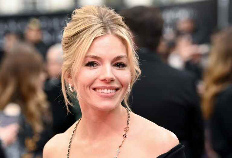 LONDON, ENGLAND - APRIL 14: Sienna Miller attends the "Anatomy Of A Scandal" world premiere on April 14, 2022 in London, England. (Photo by Dave J Hogan/Getty Images)