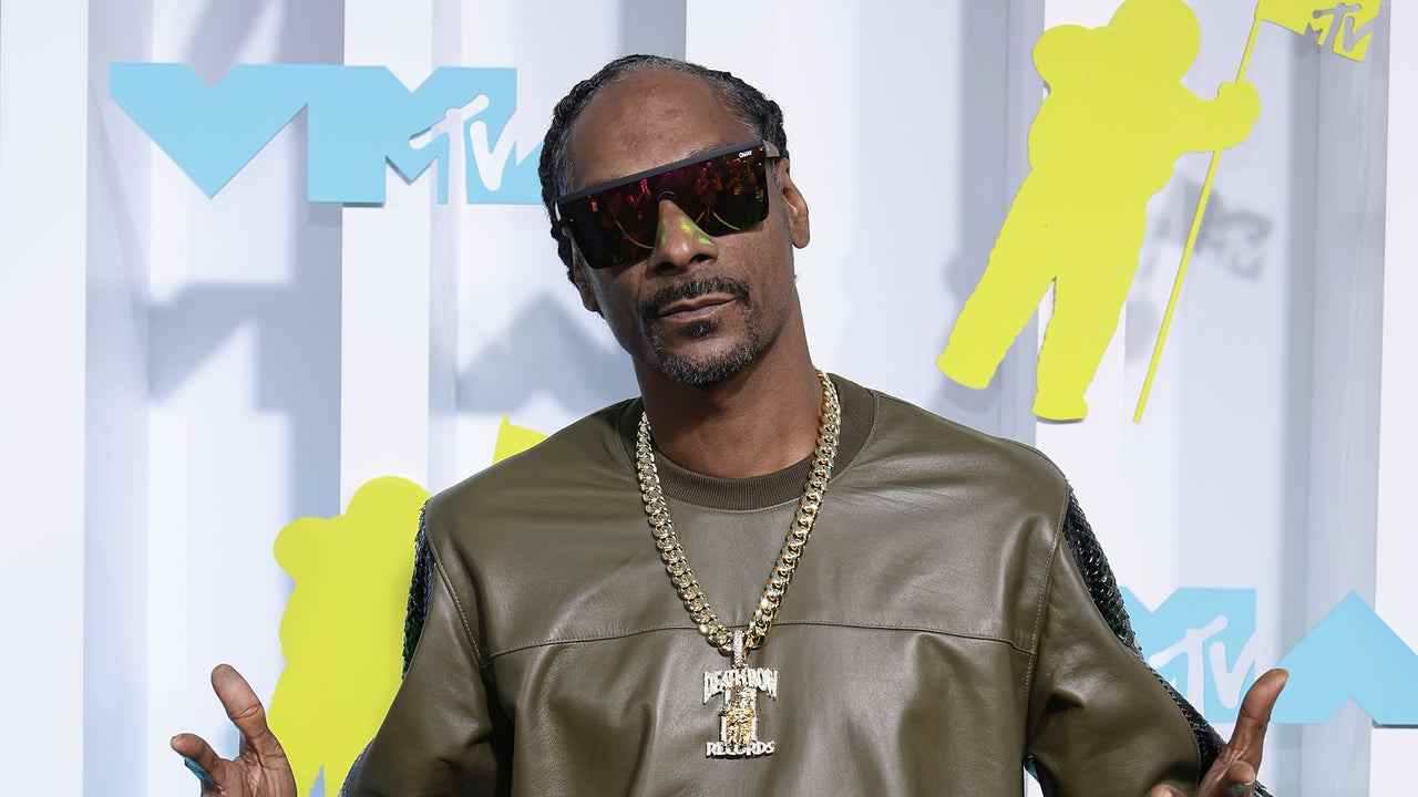 Snoop Dogg Biopic en préparation de Wakanda Forever Writer, directeur de Dead Presidents
