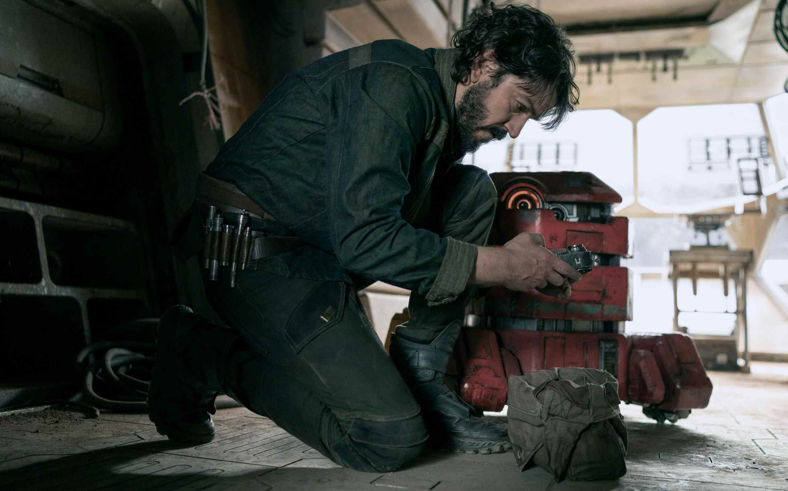 Diego Luna in Star Wars Andor