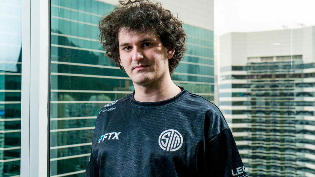 Sam Bankman-Fried in TSM FTX jersey