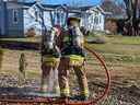 Les pompiers d'Ottawa ont rapidement combattu un incendie de sous-sol dans la région de Kinburn samedi.