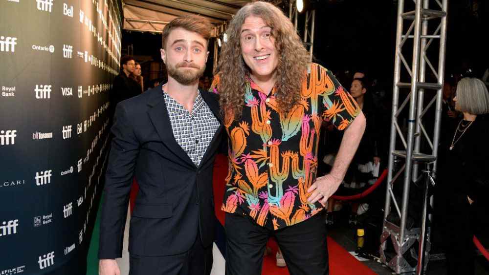 Weird Al Yankovic se penche sur la représentation de Daniel Radcliffe et voit sa vie sur grand écran Les plus populaires doivent être lus Inscrivez-vous aux newsletters Variety Plus de nos marques
	
	
