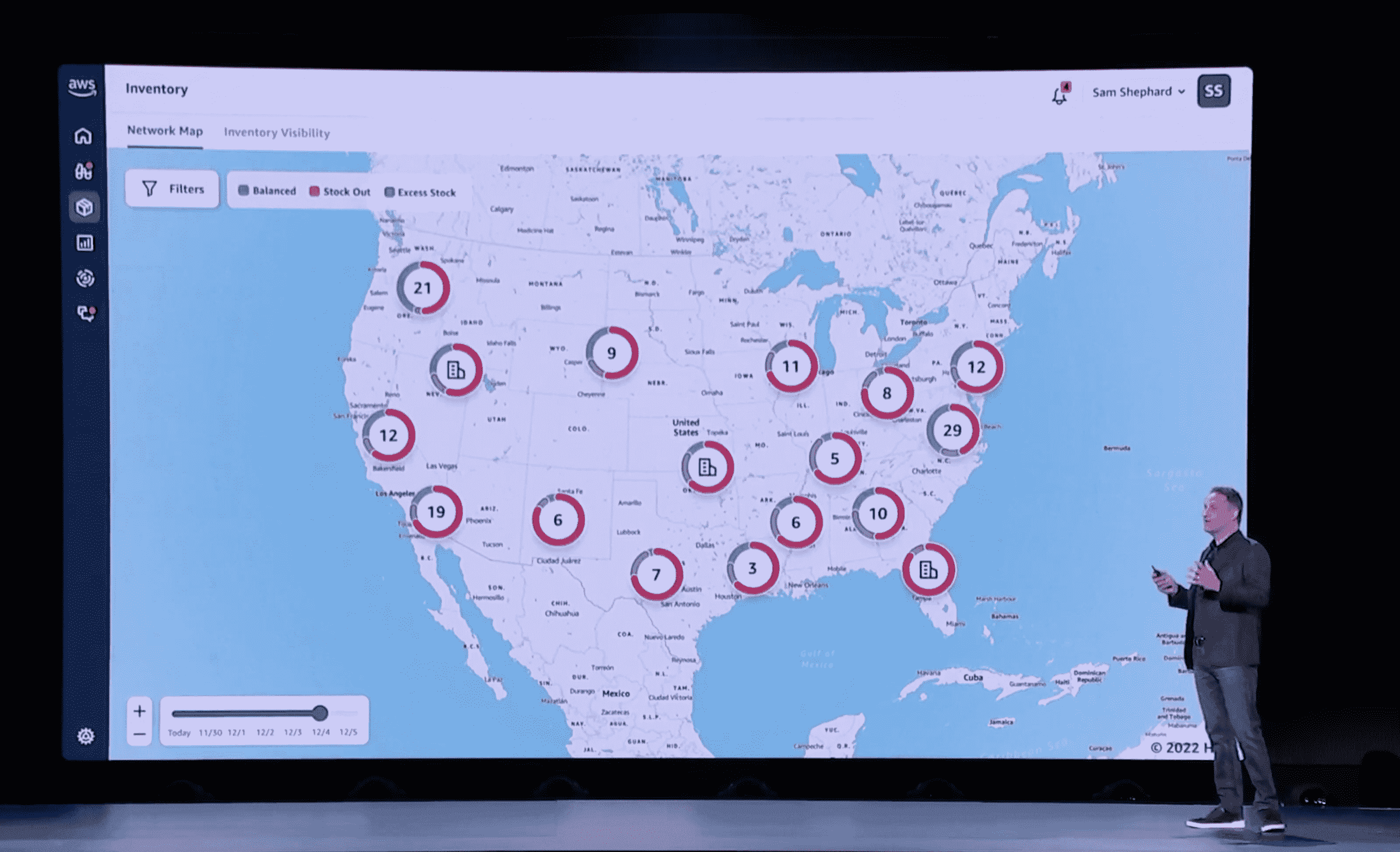 Carte de données AWS Supply Chain montrant les emplacements et les inventaires dans chaque emplacement.