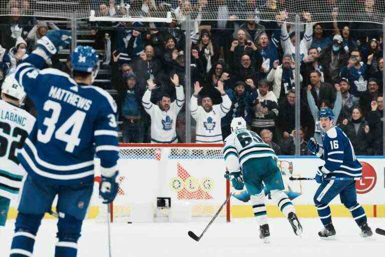 SIMMONS: Marner des Leafs rejoint les géants du hockey et égalise le record de franchise