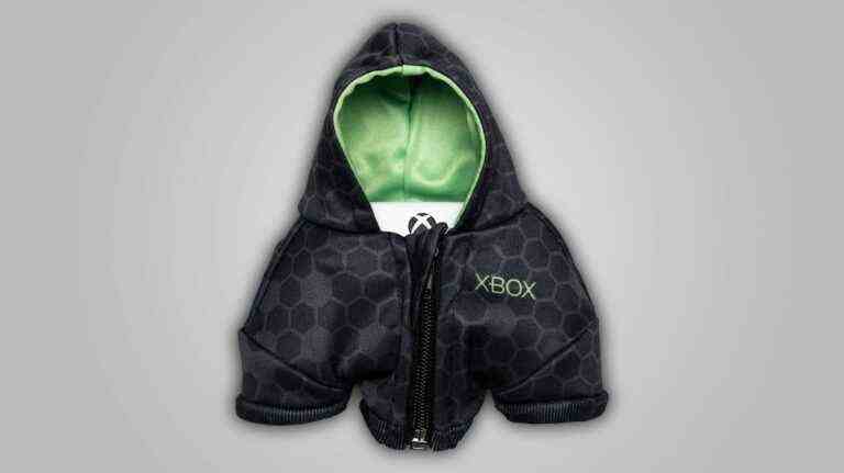 Microsoft vend maintenant de minuscules sweats à capuche pour les contrôleurs Xbox froids