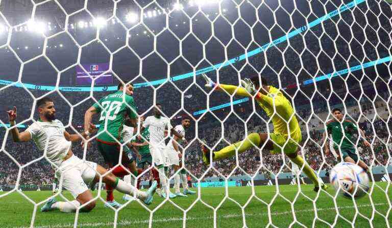 Le Mexique sort sur le différentiel de buts après un combat tardif pour la survie de la Coupe du monde