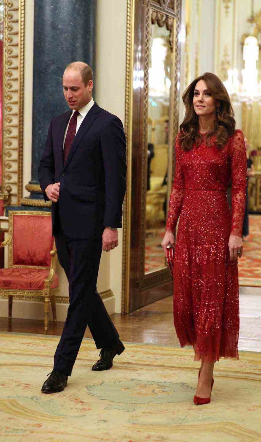 le prince william de grande-bretagne, duc de cambridge l et catherine de grande-bretagne, la duchesse de cambridge r organisent une réception pour les chefs d'état et de gouvernement au palais de buckingham à londres le 20 janvier 2020, à la suite du sommet sur l'investissement en afrique du royaume-uni photo de yui mok pool afp photo de yui mokpoolafp via getty images