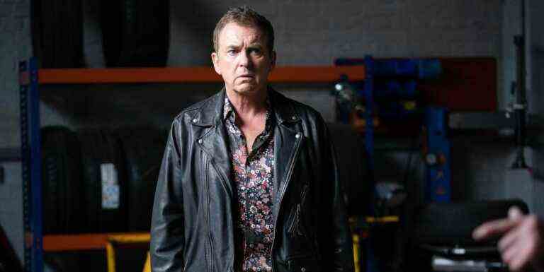 La star d'EastEnders, Shane Richie, aborde le contrecoup de l'histoire d'Alfie Moon

