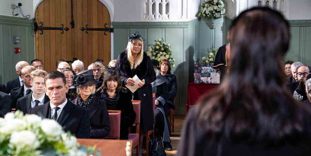 EastEnders abandonne la sortie du premier épisode pour les funérailles de Dot Branning

