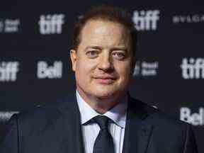 Brendan Fraser assiste aux TIFF Tribute Awards lors du Festival international du film de Toronto à Toronto le 11 septembre 2022.