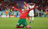 Badr Benoun du Maroc célèbre après la victoire de l'équipe lors du quart de finale de la Coupe du Monde de la FIFA, Qatar 2022.