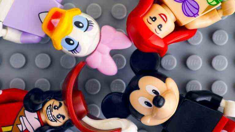 Construisez vos rêves Disney avec ces ensembles LEGO – Review Geek