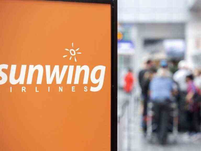 Des « centaines » de Canadiens bloqués au Mexique après les annulations de Sunwing