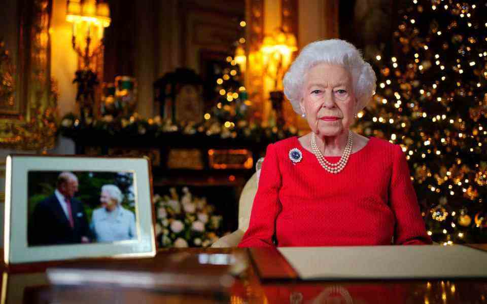 La reine Elizabeth II a rendu hommage au duc d'Édimbourg dans son dernier message de Noël - Victoria Jones/PA