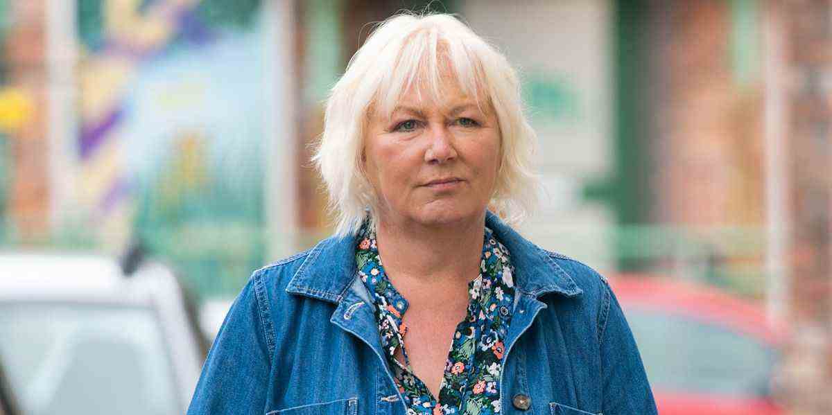 Coronation Street révèle le scénario de sortie temporaire d'Eileen Grimshaw

