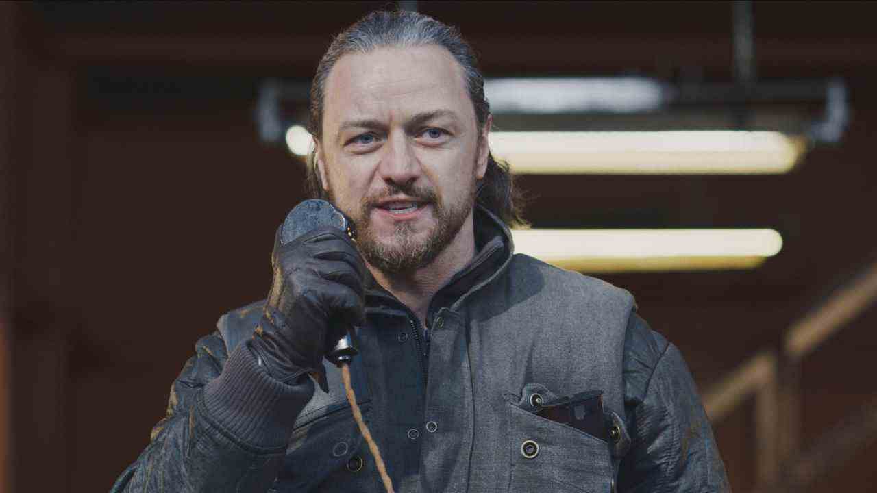 James McAvoy dans le rôle d'Asriel dans His Dark Materials Saison 3