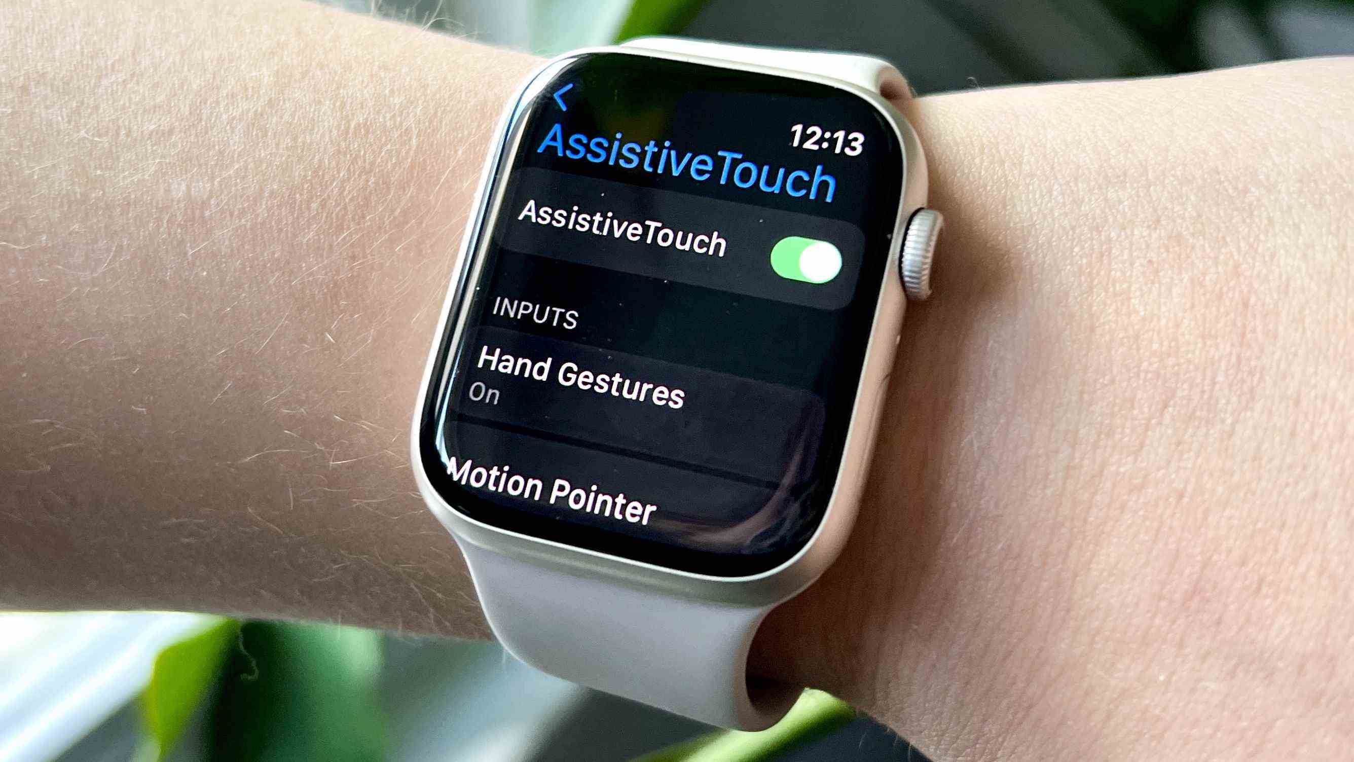 Menu des paramètres d'assistance tactile Apple Watch 7