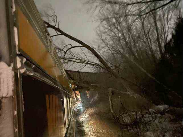 La tempête transforme le voyage Ottawa-Toronto Via Rail en un spectacle d’horreur hivernal