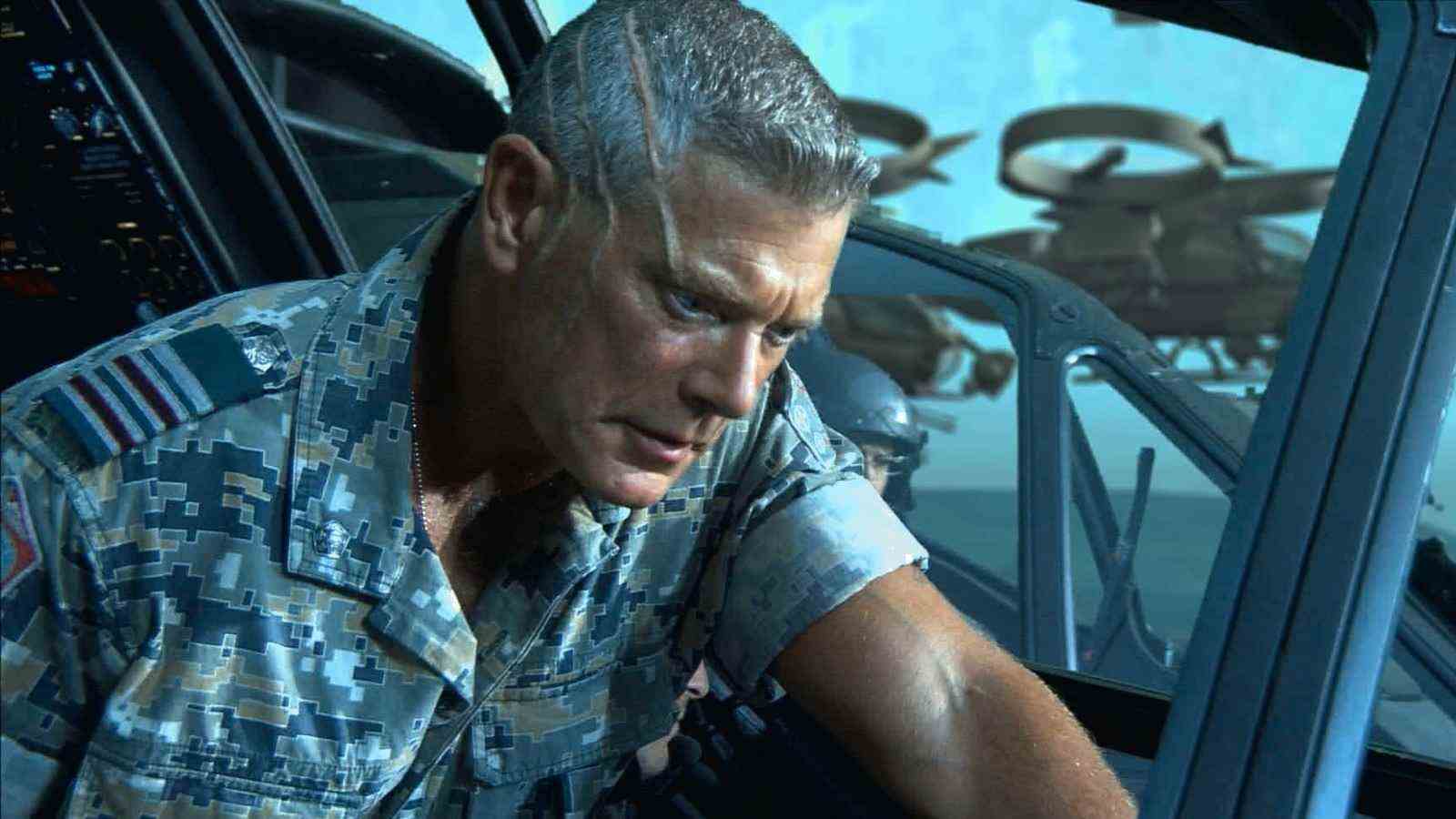 Comment Quaritch a changé dans Avatar : la voie de l'eau, selon Stephen Lang
