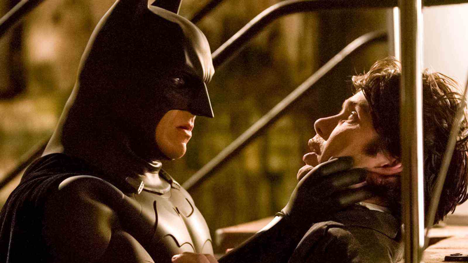 Comment la trilogie Dark Knight a préparé Christopher Nolan à diriger Oppenheimer
