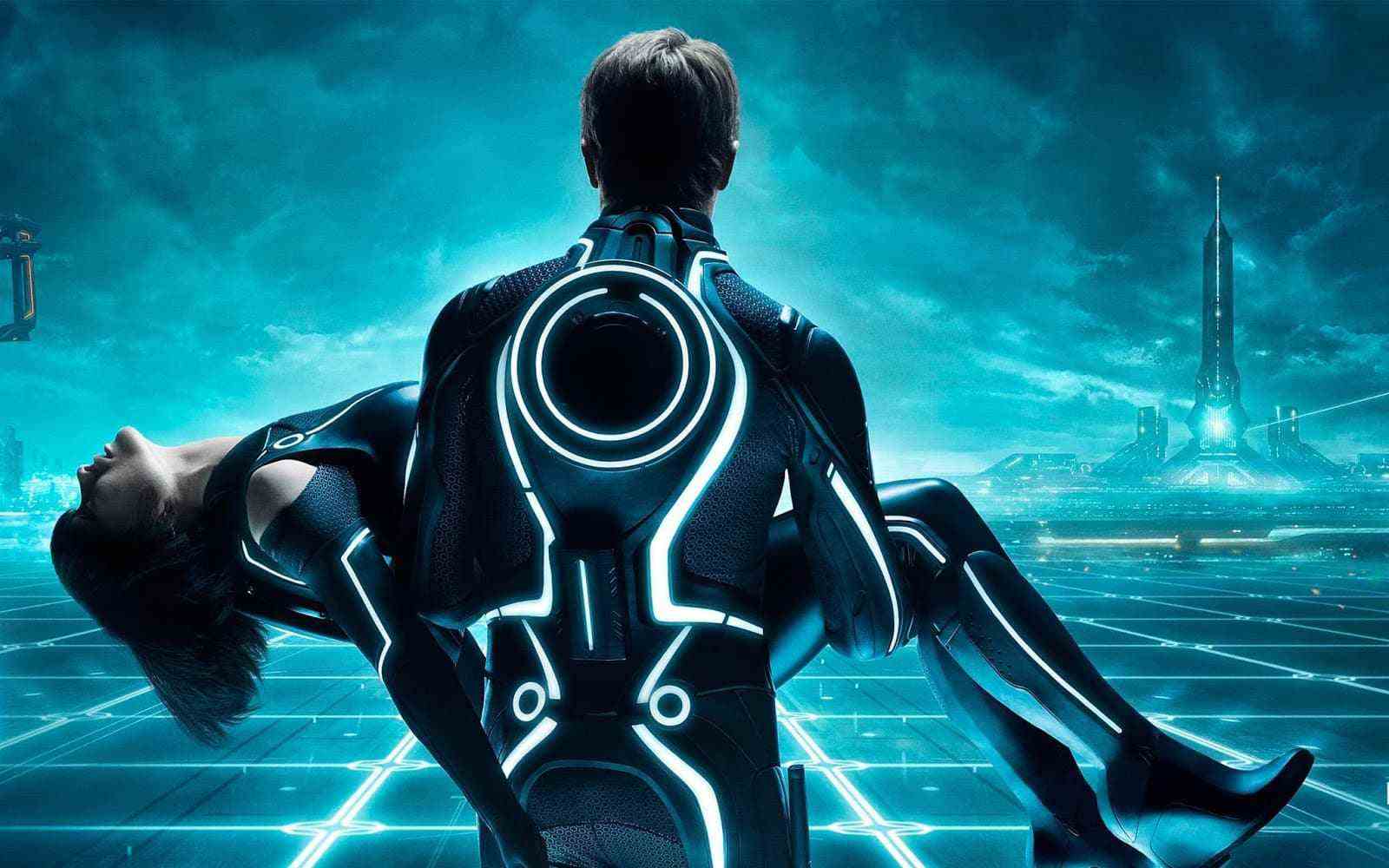 Disney Gives Update on Tron, Pirates, National Treasure Sequels Tron: Legacy Was a Disney Princess Movie Aimed at Boys, a different approach to live-action adaptation compared to The Lion King