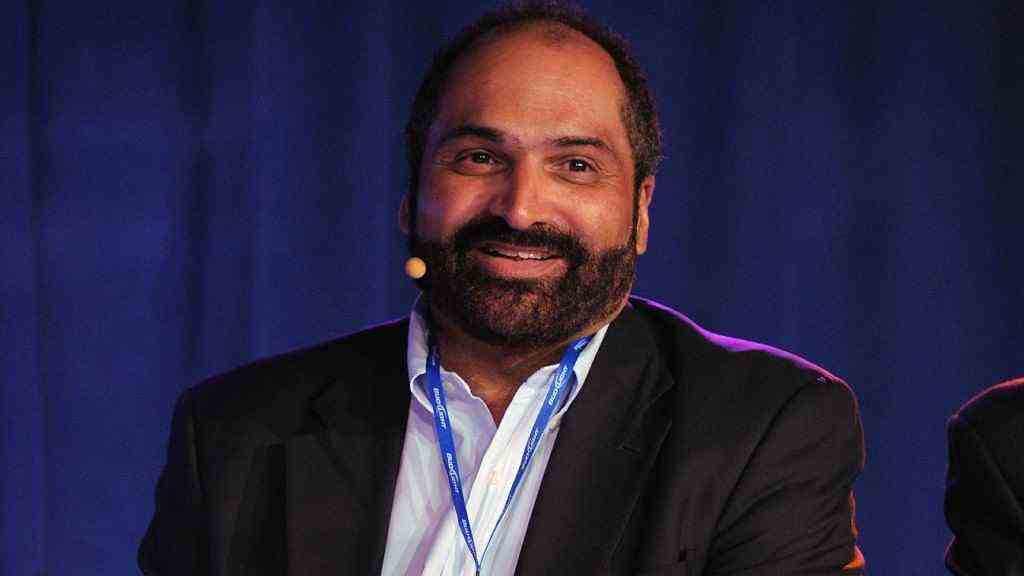 Franco Harris, porteur de ballon du Temple de la renommée des Steelers connu pour sa réception immaculée, décède à 72 ans
