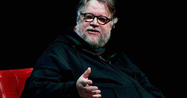 Guillermo del Toro dit que l'art de l'IA utilisé dans le film serait "une insulte à la vie elle-même"  
