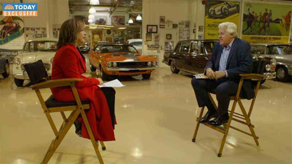 Jay Leno révèle comment il a subi des brûlures au troisième degré lors d'un incident dans un garage : 