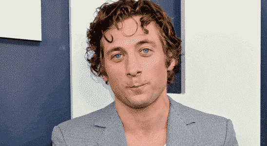 Jeremy Allen White gagne 40 livres de muscle pour un nouveau film : « The Bear » conduit à « Four A24 Scripts » atterrissant sur « My Desk »