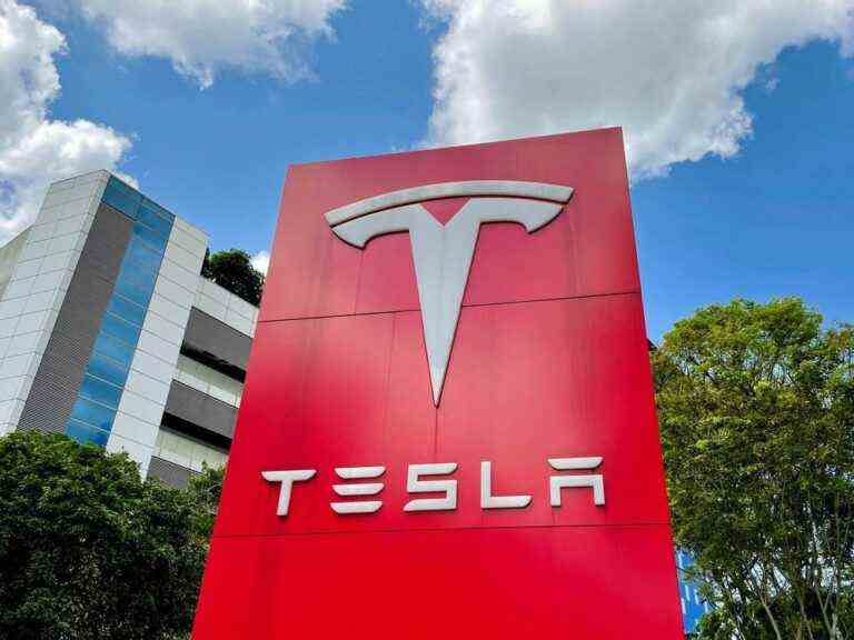 La pire année de Tesla rapporte 17 milliards de dollars pour les shorts