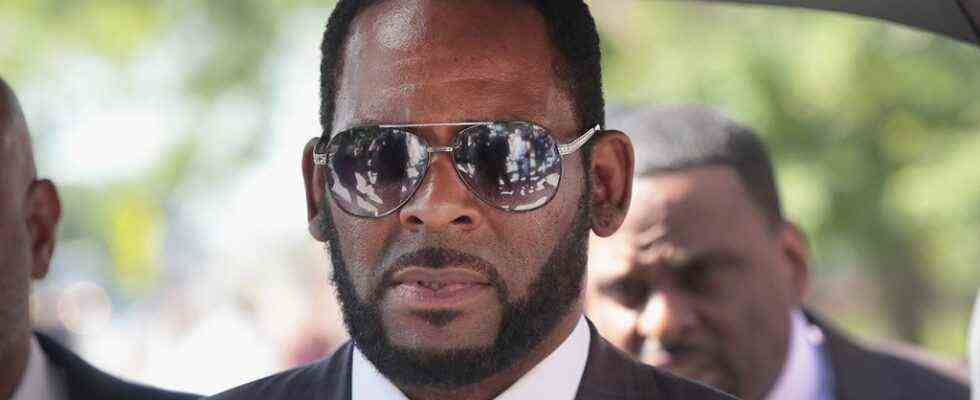 L'avocat de R. Kelly sur son album "I Admit It": "C'est une sortie de musique non autorisée"