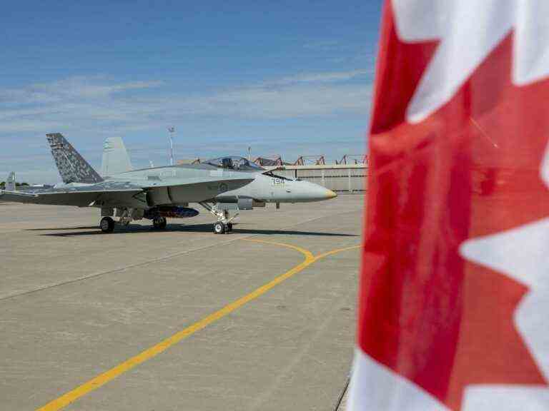 Le Canada n’enverra pas d’avions de chasse en Europe l’année prochaine alors que l’armée de l’air se réarme et se regroupe