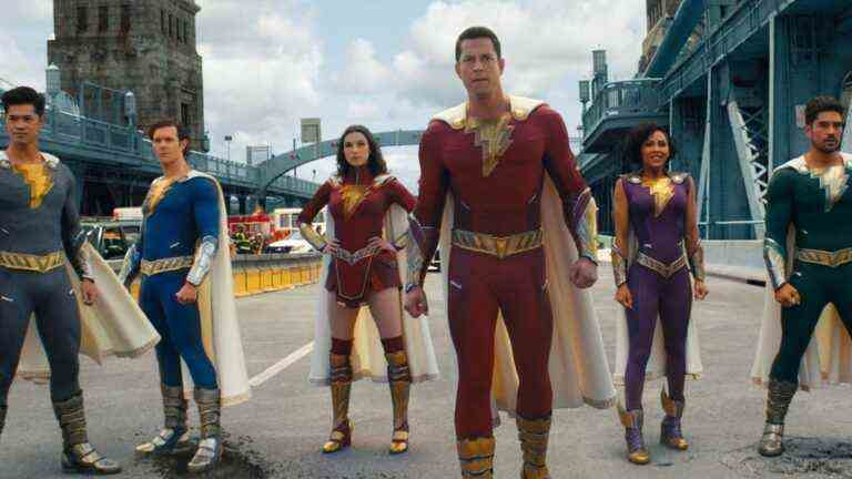 Zachary Levi ferme les rumeurs de refonte de Shazam