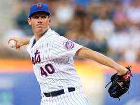 Chris Bassitt des Mets de New York lance lors de la première manche contre les Reds de Cincinnati au Citi Field le 08 août 2022 à New York.