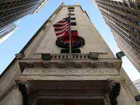 La signalisation est visible à la Bourse de New York en décembre.