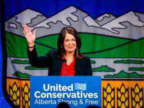 La première ministre de l'Alberta, Danielle Smith