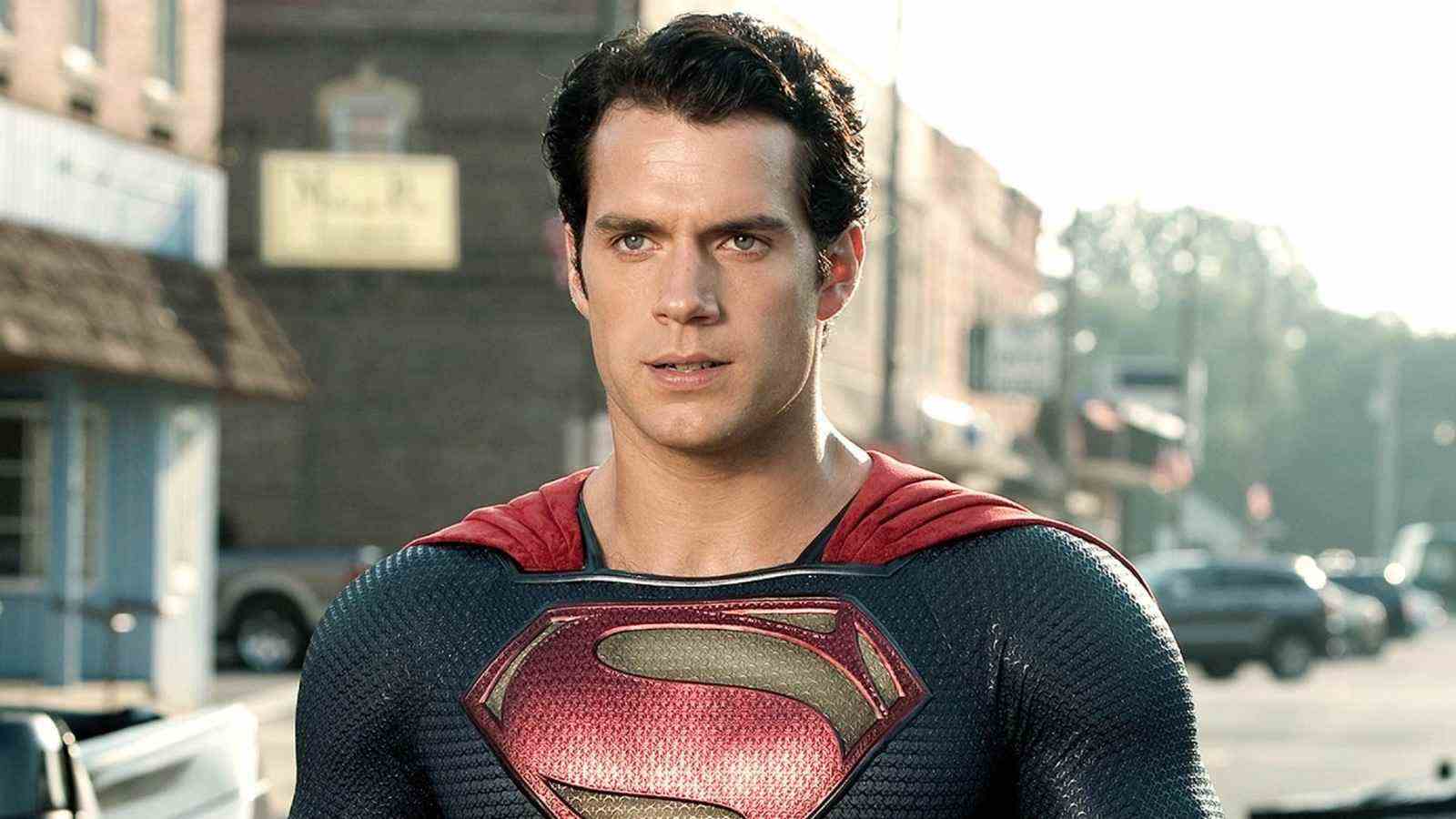 Man Of Steel 2 et un plan de crise sur des terres infinies étaient en développement avant l'arrivée de la nouvelle direction de DC
