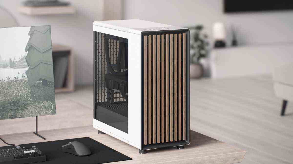 Fractal Design North