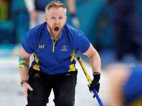 Niklas Edin de Suède a accepté de devenir le président par intérim de l'Association mondiale des joueurs de curling